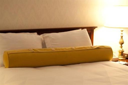 фото отеля Coral Reef Inn & Suites