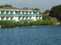 Coral Reef Inn & Suites