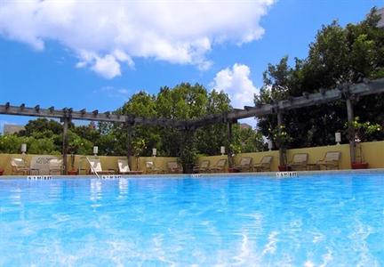 фото отеля Courtyard Miami Coral Gables