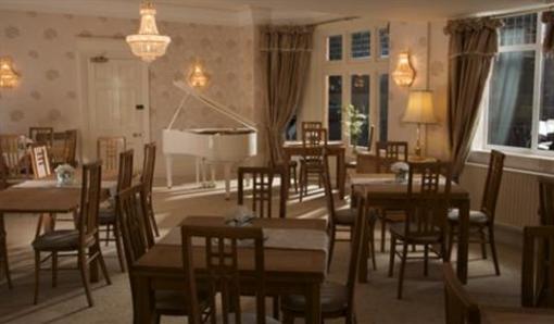 фото отеля Grovefield Manor