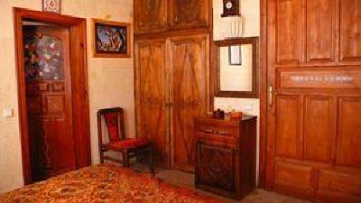 фото отеля Kismet Cave House