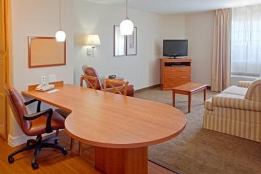 фото отеля Candlewood Suites La Porte