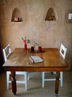фото отеля Samhitakasha Cob House Organic B&B Cape Town