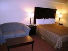 фото отеля Rodeway Inn & Suites Bakersfield