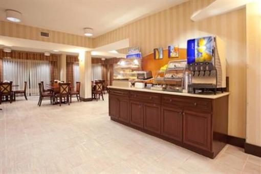 фото отеля Holiday Inn Express Simpsonville