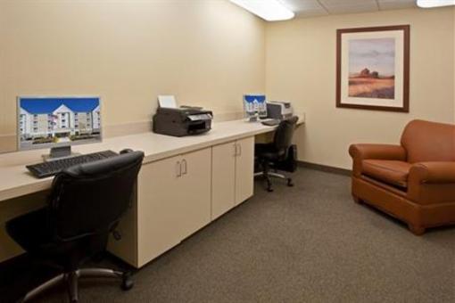 фото отеля Candlewood Suites Polaris