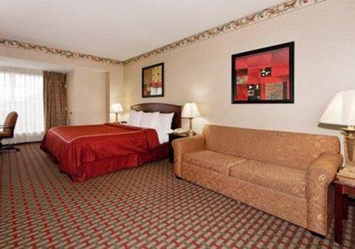 фото отеля Comfort Suites North Bergen