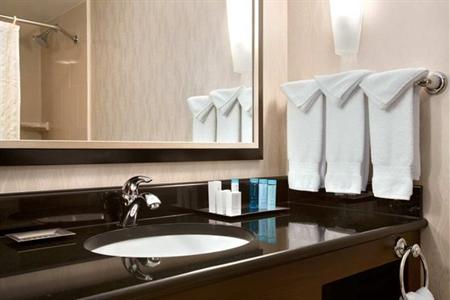 фото отеля Hilton Wichita Airport