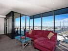 фото отеля Apartments at Docklands Melbourne