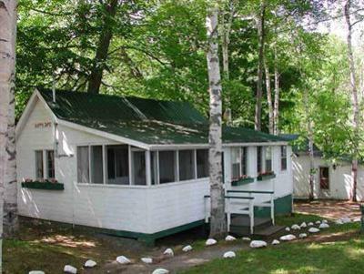 фото отеля Birch Cliff Lodge on Baptiste Lake