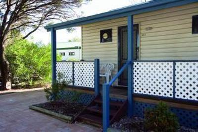 фото отеля Coogee Beach Holiday Park Accommodation Perth