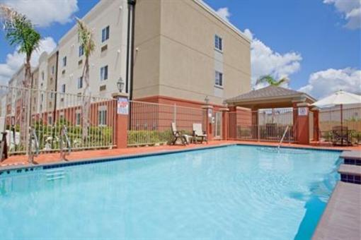 фото отеля Candlewood Suites Houston NW - Willowbrook