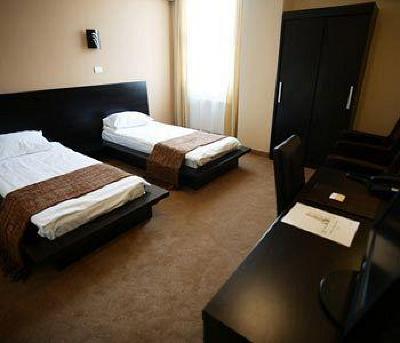 фото отеля Hotel Maxim Oradea
