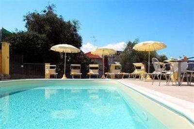 фото отеля Piccolo Hotel Diano Marina