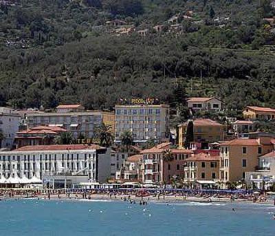 фото отеля Piccolo Hotel Diano Marina