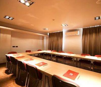 фото отеля Hotel Kris Parque Astur
