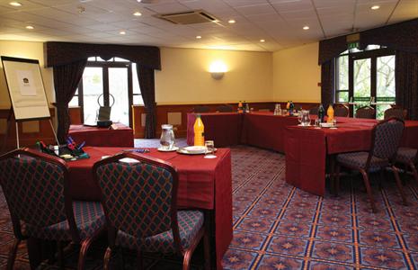 фото отеля BEST WESTERN Hotel St Pierre
