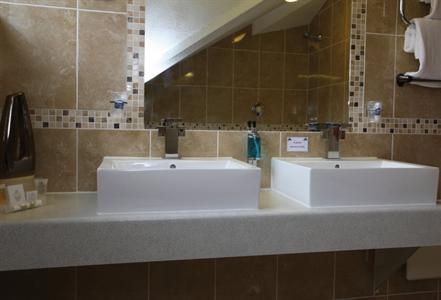 фото отеля BEST WESTERN Hotel St Pierre