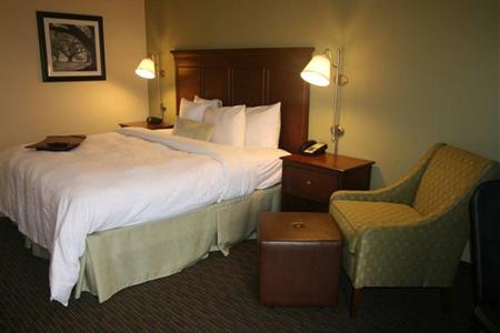 фото отеля Hampton Inn Birmingham / Mountain Brook