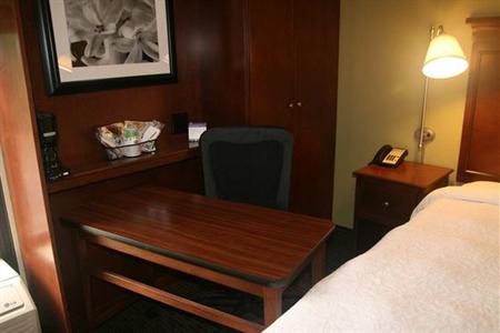 фото отеля Hampton Inn Birmingham / Mountain Brook