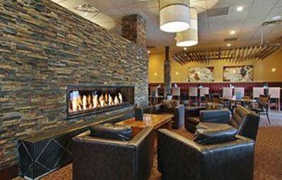 фото отеля Travelodge Hotel Mountview Kamloops