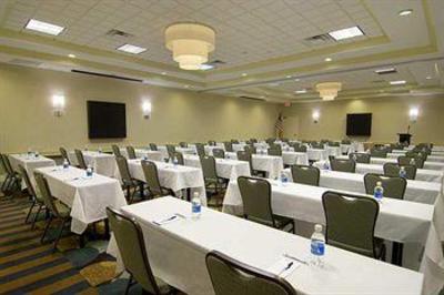 фото отеля Hilton Garden Inn Richmond Airport