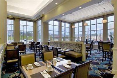 фото отеля Hilton Garden Inn Richmond Airport