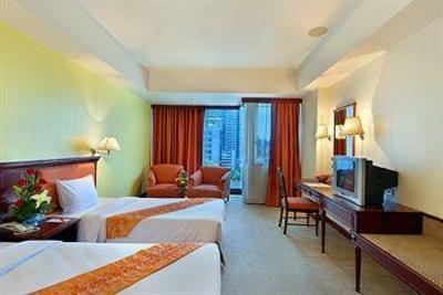 фото отеля Tai-Pan Hotel