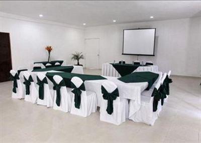фото отеля Comfort Inn Valle Monterrey
