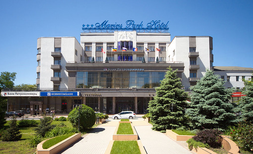 фото отеля Marins Park Hotel Rostov