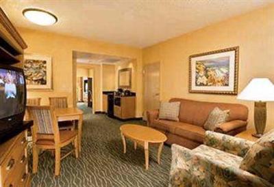 фото отеля Embassy Suites Hotel Monterey Bay-Seaside