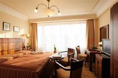 фото отеля BEST WESTERN Premier Hotel Majestic Plaza