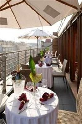 фото отеля BEST WESTERN Premier Hotel Majestic Plaza
