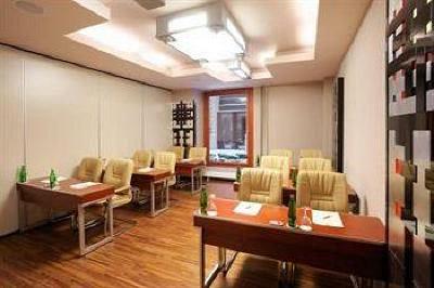 фото отеля BEST WESTERN Premier Hotel Majestic Plaza