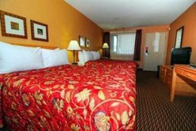 фото отеля Accent Inn Burnaby