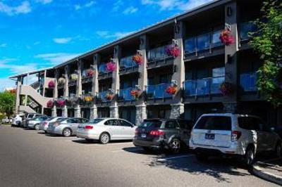 фото отеля Accent Inn Burnaby