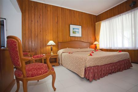 фото отеля La Digue Island Lodge