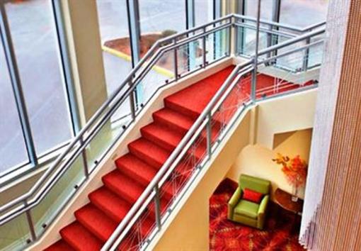 фото отеля Boston Marriott Newton