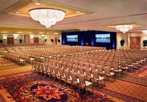 фото отеля Boston Marriott Newton