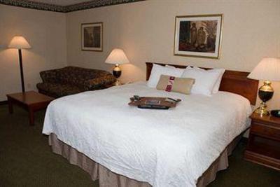 фото отеля Hampton Inn Groton
