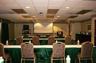 фото отеля Hampton Inn Groton