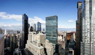 фото отеля The London NYC