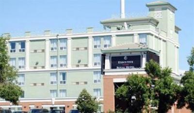 фото отеля West Harvest Inn Regina