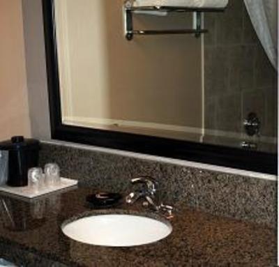 фото отеля West Harvest Inn Regina