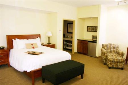 фото отеля Hampton Inn Cedar Rapids