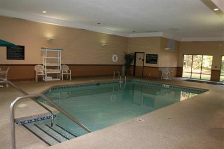 фото отеля Hampton Inn Cedar Rapids