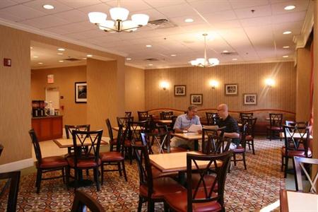 фото отеля Hampton Inn Louisville Downtown