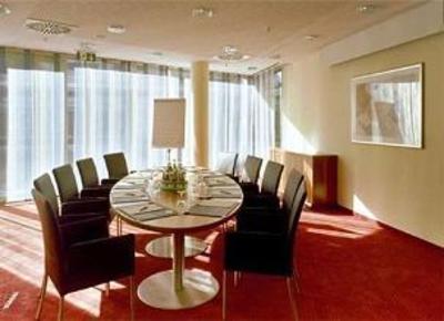 фото отеля BEST WESTERN Hotel Park Consul