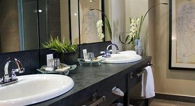 фото отеля Grand Times Hotel