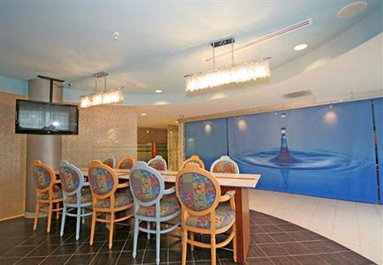 фото отеля SpringHill Suites Charleston North